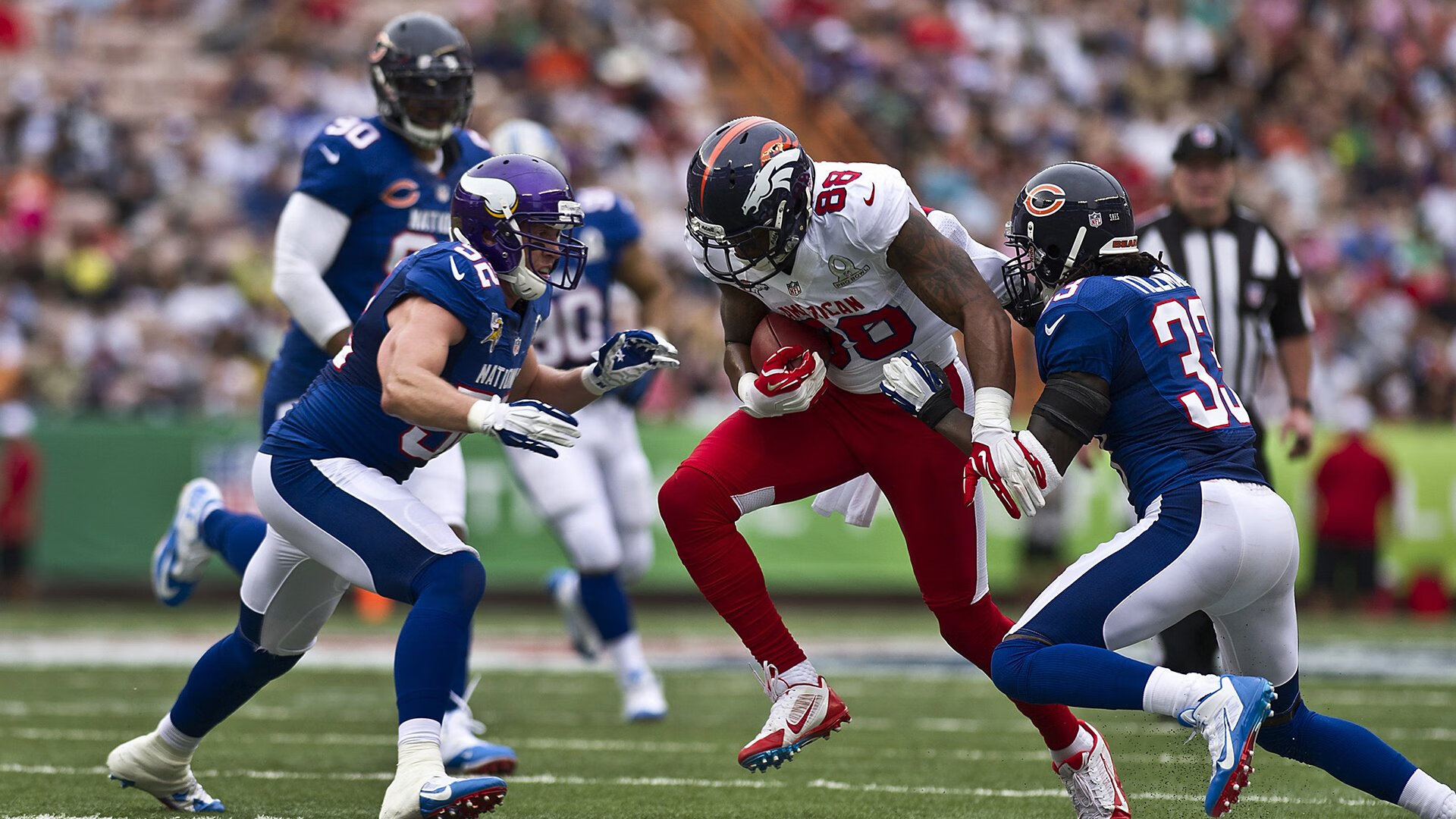 《王者荣耀》“超级战队”激烈争夺冠军！荣耀之巅，谁将问鼎？